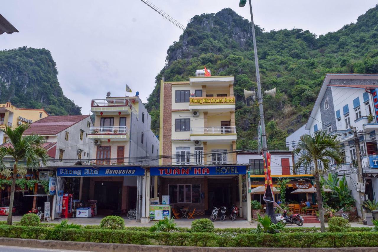 Phong Nha Orient Hotel Bagian luar foto