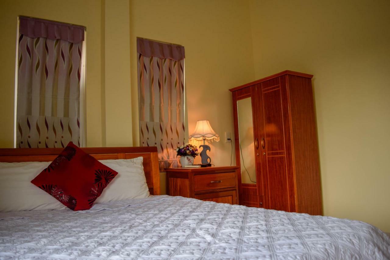 Phong Nha Orient Hotel Bagian luar foto